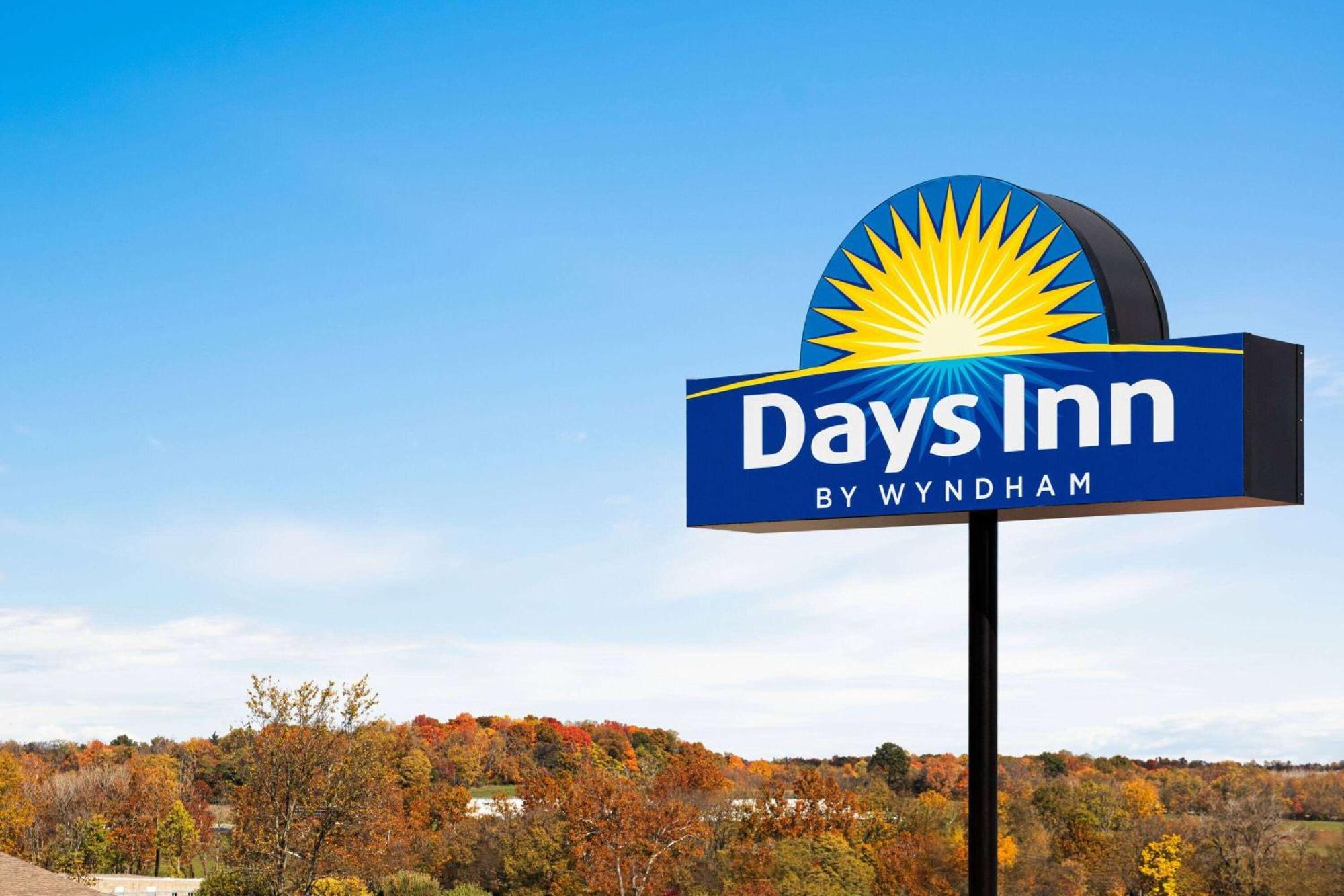 Days Inn By Wyndham Hillsboro Exterior foto